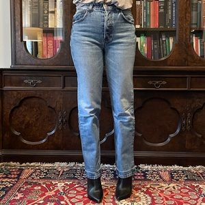 Reformation Cynthia high waisted jean 25